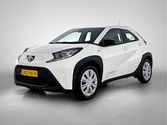 Toyota Aygo X - 1.0 VVT-i MT Play | Airco | Achteruitrijcamera | Apple Carplay / Andriod Auto | Cruise Con