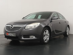 Opel Insignia - 1.8 Edition Trekhaak - Airco - Cruise Controle - Navigatie