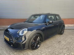 MINI 3-Deurs - 2.0 Cooper S Rockingham GT Edition | Dealer Onderhouden | Panodak | Schaalstoelen | H&K |