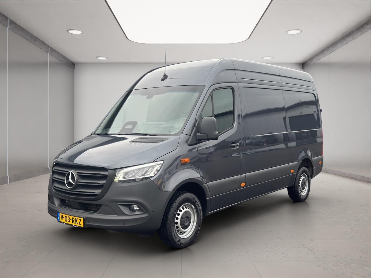 Mercedes-Benz Sprinter - 317 L2H2 | LED | Navi | Camera - AutoWereld.nl