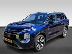 Mitsubishi Outlander - 2.4 PHEV First Edition