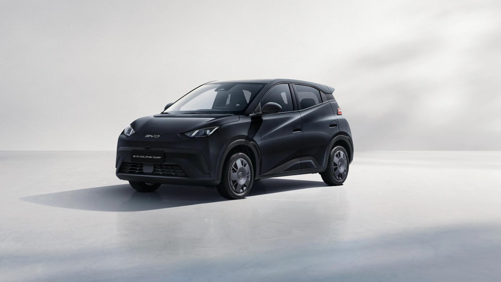 BYD Dolphin Surf - Active 30 kWh | Achteruitrijcamera | Adaptieve cruise control | Apple Carplay - AutoWereld.nl