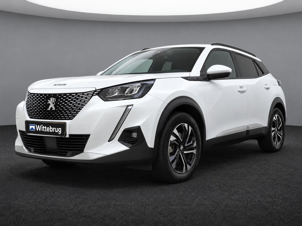 Peugeot e-2008 - EV Allure Pack 50 kWh SOH 90,13% Navi | Camera | Apple CarPlay YP - AutoWereld.nl