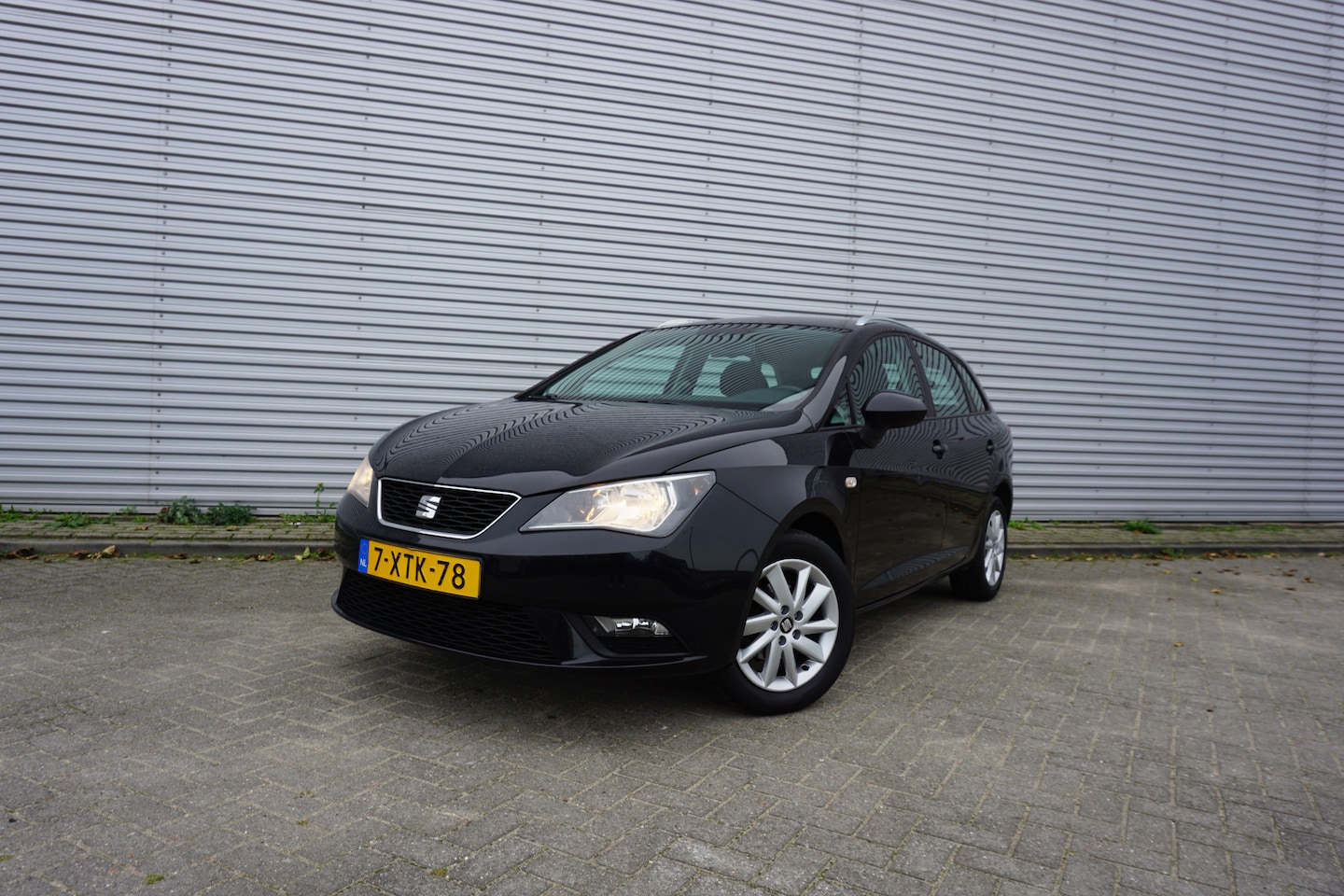 SEAT Ibiza ST - 1.2 TSI Style Dynamic Climate / Cruise / Elektr. ramen / Parkeers. / Trekhaak / Lm velgen - AutoWereld.nl