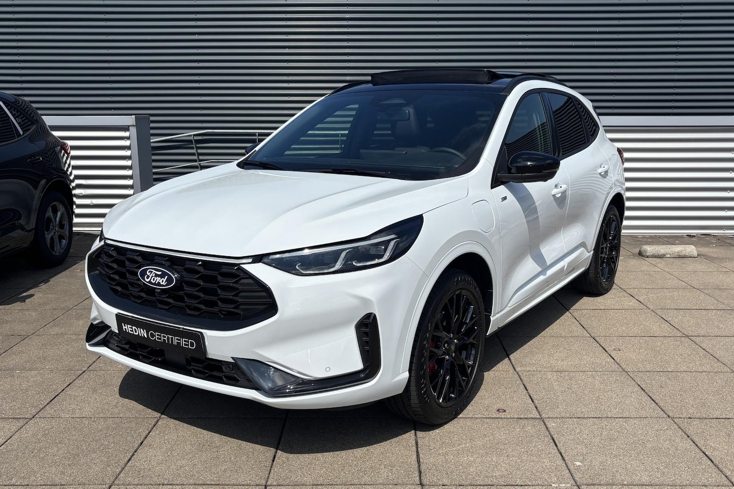 Ford Kuga - 2.5 PHEV ST-Line X | Black Pack - AutoWereld.nl