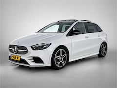 Mercedes-Benz B-klasse - 200 Business Solution AMG | Panorama schuifdak | Night pakket | Premium Plus pakket Inclus