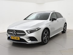 Mercedes-Benz A-klasse - 250e AMG SPORT + PANORAMA | MEMORY | TREKHAAK | SFEERVERLICHTING | CAMERA | STOELVERWARMIN