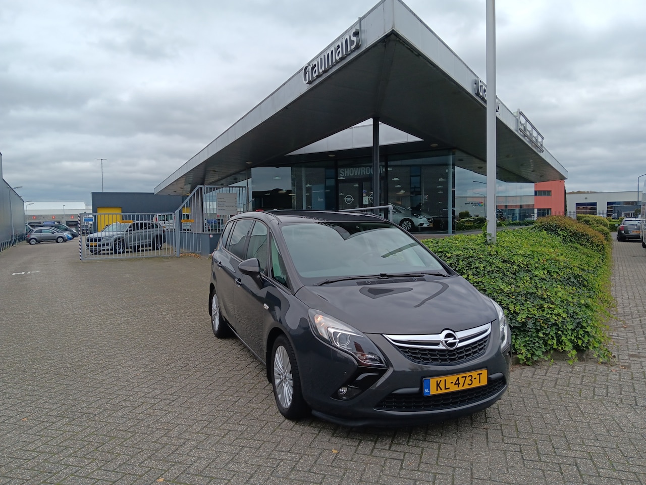 Opel Zafira Tourer - 1.4 140PK Innovation 7-zitter, Clima, Navi, Camera, PDC, Trekhaak etc. incl. 12 mnd BOVAGg - AutoWereld.nl