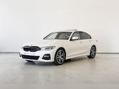 BMW 3-serie - Sedan 318i High Executive
