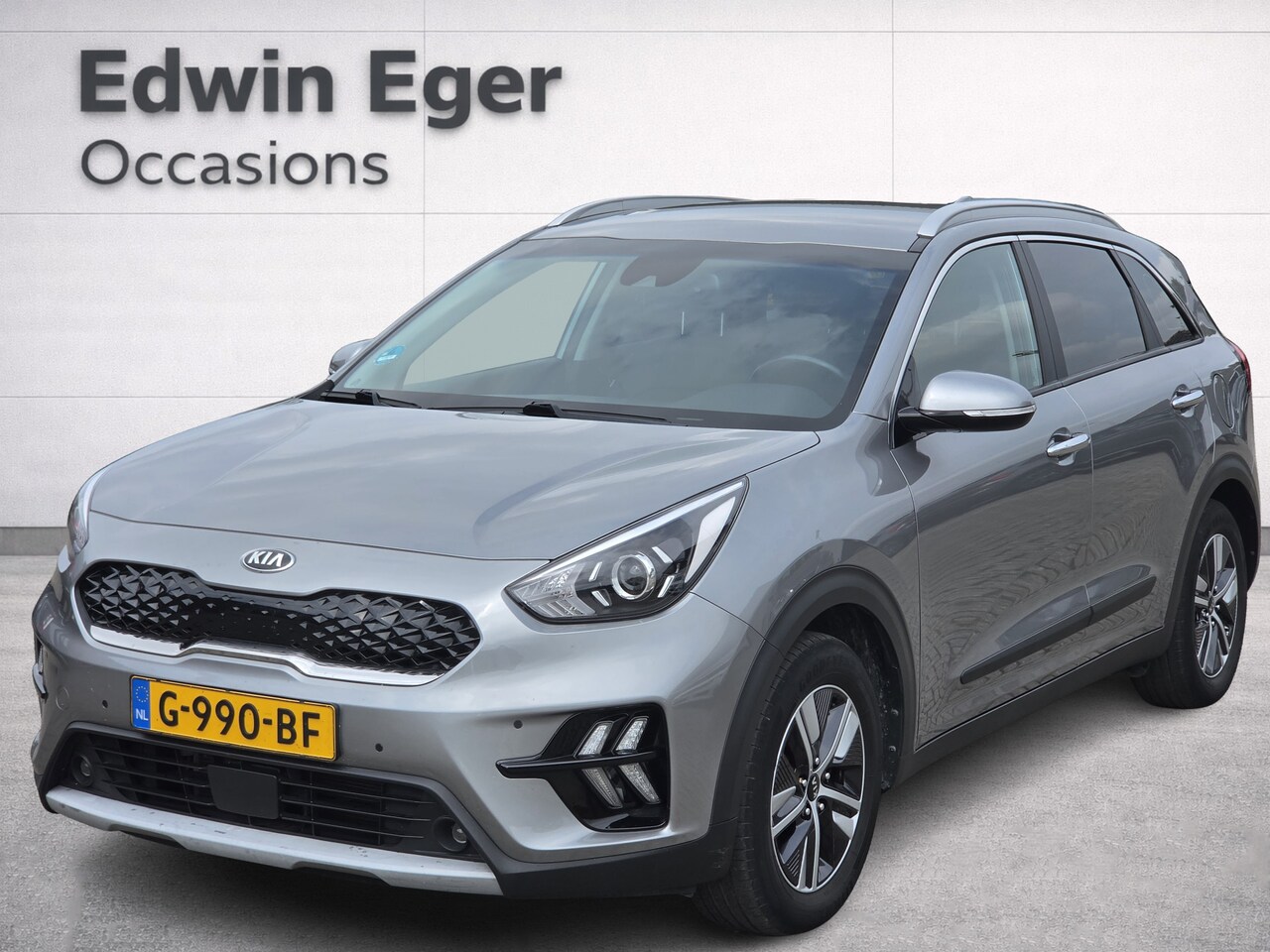Kia Niro - 1.6 GDi Hybrid DynamicLine | Parkeersensor V+A | Cruise control adaptief | Apple Carplay/A - AutoWereld.nl