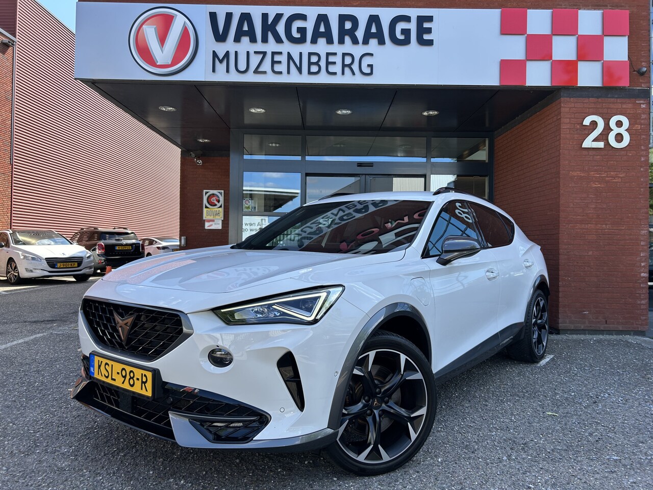 CUPRA Formentor - 1.4 e-Hybrid VZ Copper Edition // NAVI // CAMERA // ADAPTIVE CRUISE // CLIMA // - AutoWereld.nl