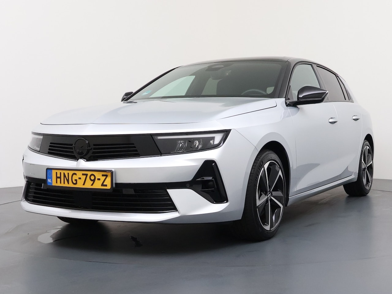 Opel Astra - 1.2 Turbo Hybrid GS | Cruise control adaptief | Electronic climate controle | Elektrisch g - AutoWereld.nl