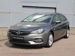 Opel Astra Sports Tourer - 1.2 145PK Business Edition | 36.000km | Navigatie | Volleder | AGR-Stoelen | Stoelverwarmi