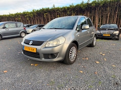Suzuki SX4 - 1.6 Comfort