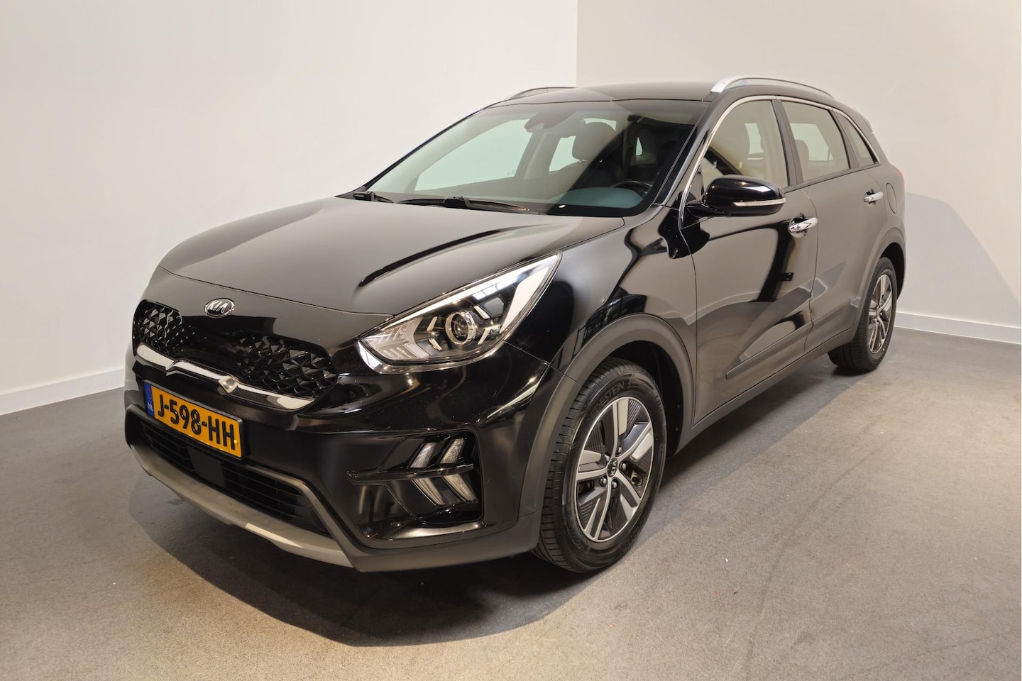 Kia Niro - 1.6 GDi Hybrid DynamicLine - Adaptive Cruise - Apple Carplay/Android Auto - Camera - Halfl - AutoWereld.nl