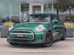 MINI 3-Deurs - (F56) 1.5 102pk One | Stoelverwarming | Sfeer | Carplay | LED | Navigatie
