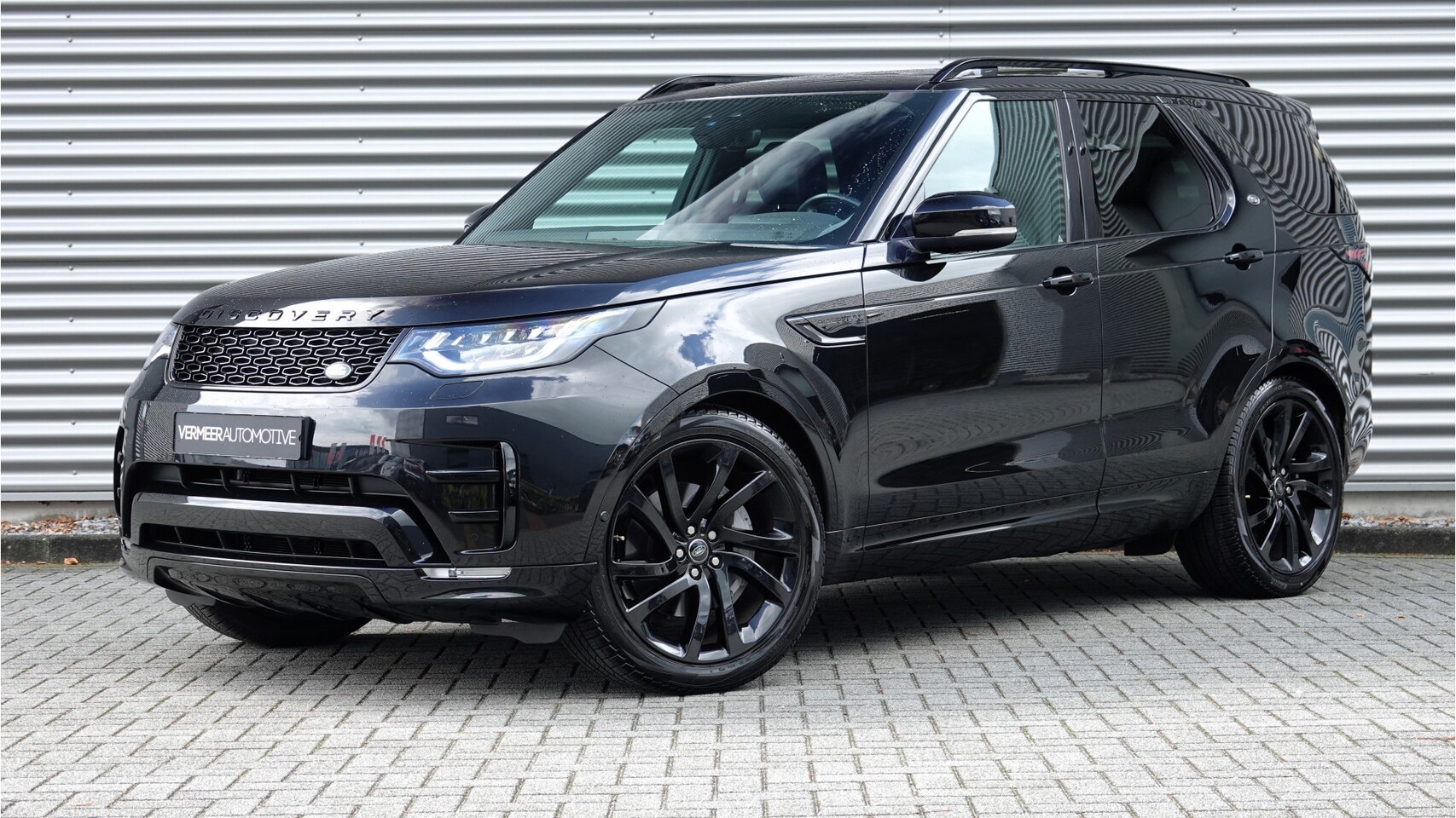 Land Rover Discovery - 3.0 Sd6 Landmark Edition 7p. Black Optik | Panoramadak | LED | 7 persoons | - AutoWereld.nl
