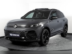 Volkswagen Tiguan - 1.5 eHybrid 272PK R-Line Edition | Black Style | 15 inch Navi | Elek. Trekhaak | IQ Light