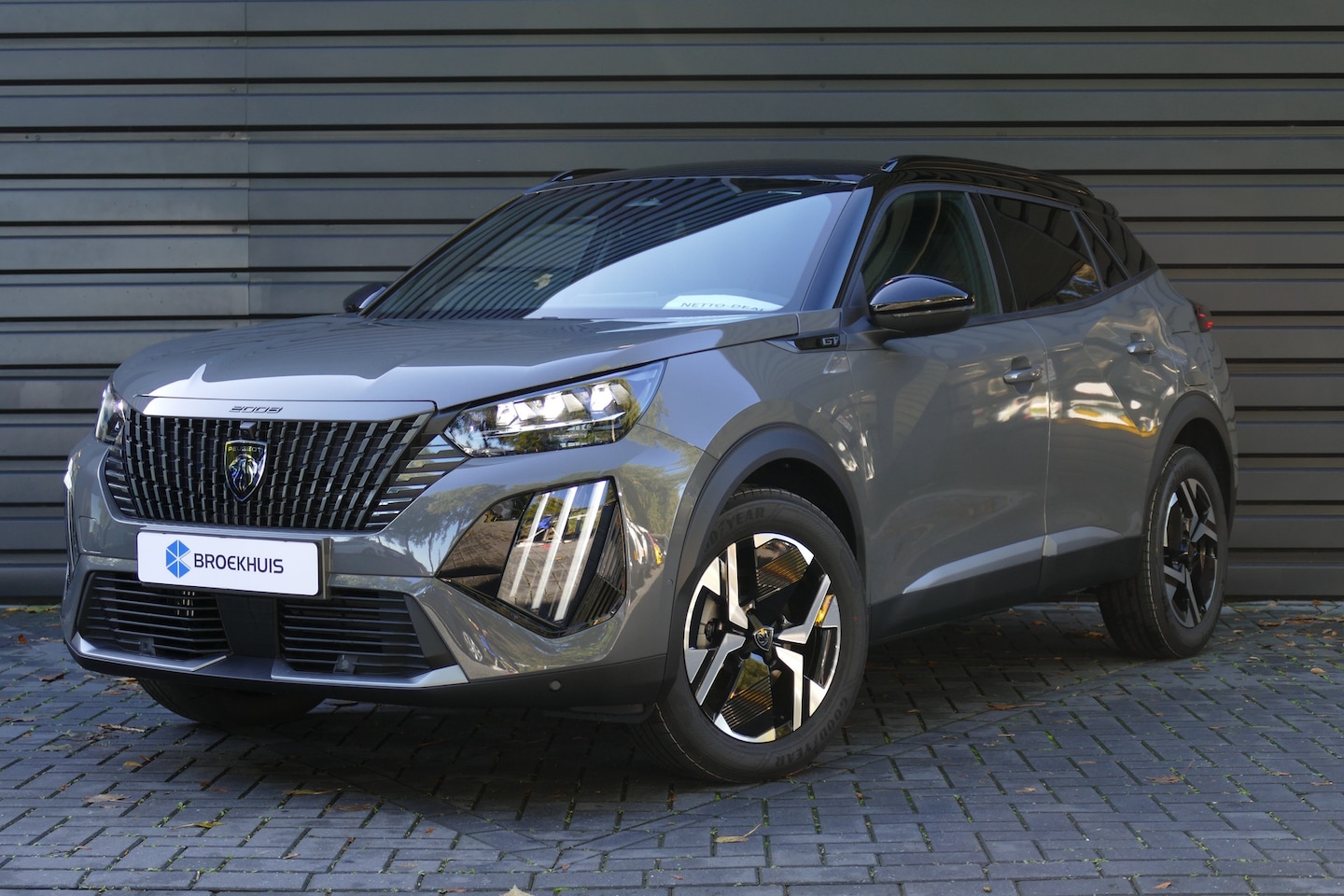 Peugeot 2008 - GT / CAMERA V+A / KEYLESS / FULL-LED / NAVI / CLIMA / PDC / BLUETOOTH / ADAPT. CRUISECONTR - AutoWereld.nl