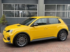 Renault 5 - 5 urban range evolution 40 kWh SOH 98% | 18" | Open R-link | LED | VC | Keyless