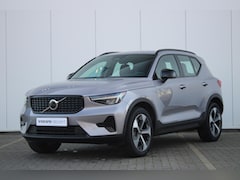 Volvo XC40 - B4 197PK AUT7 Plus Dark | Semi elektrische trekhaak | Harman/Kardon Premium Audio | Adapti