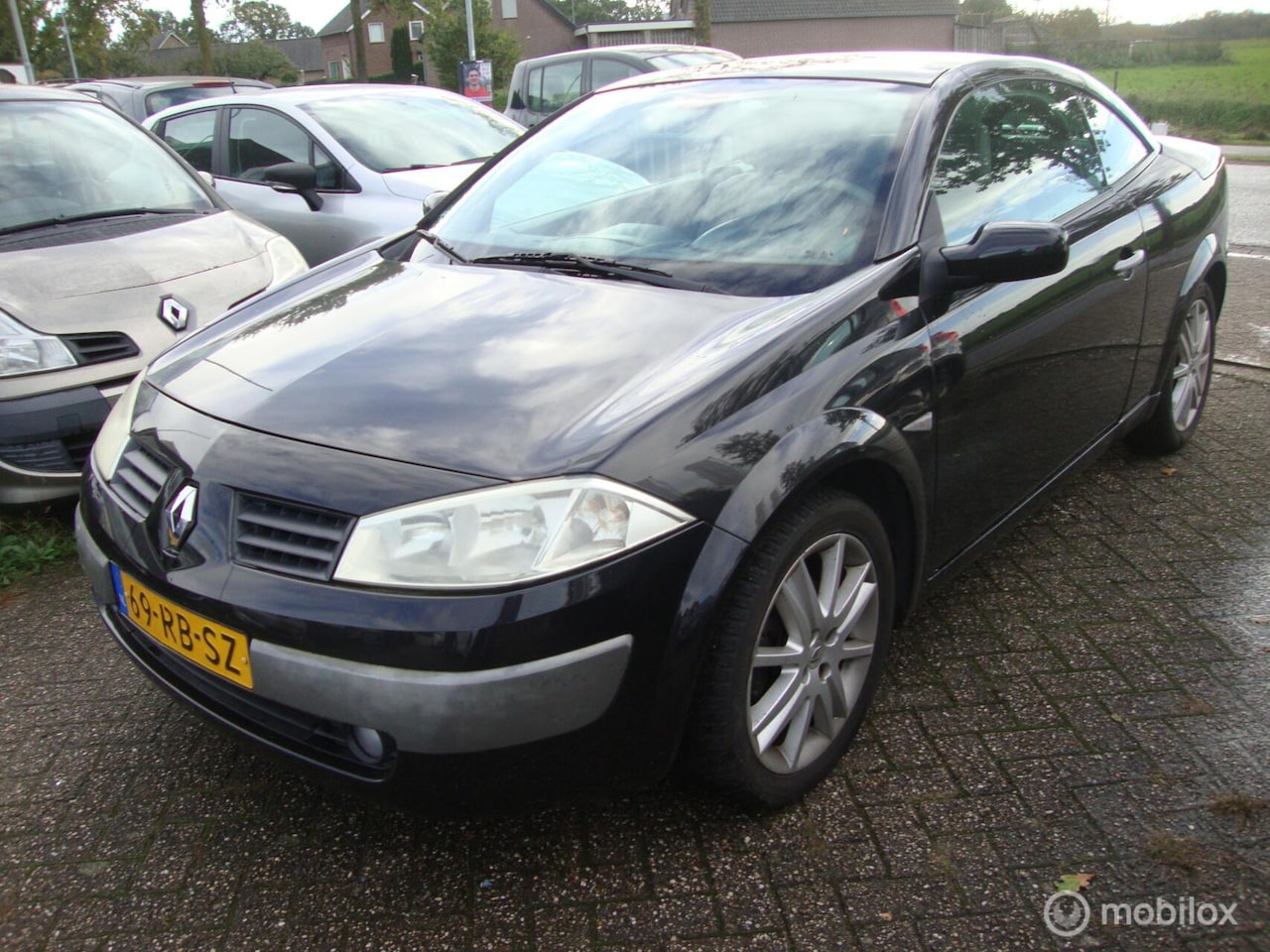Renault Mégane coupé cabriolet - 2.0-16V Privilège Luxe 20-16V Privilège Luxe cabrio - AutoWereld.nl