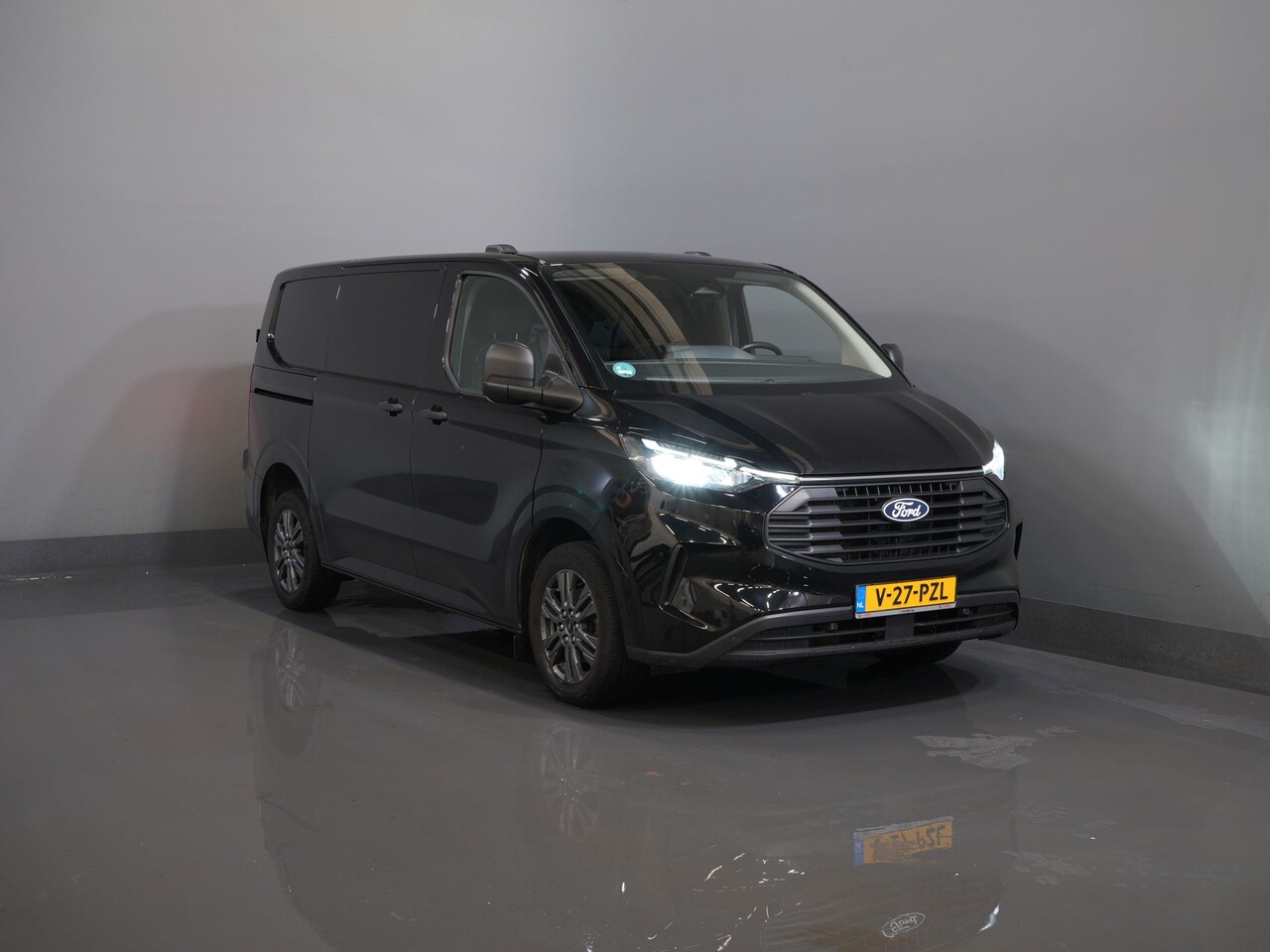 Ford Transit Custom - 2.0 TDCI 136 pk Trend LED/ Adapt.Cruise/ Stoelverw./ Carplay/ Navi/ Camera/ Climate/ PDC/ - AutoWereld.nl