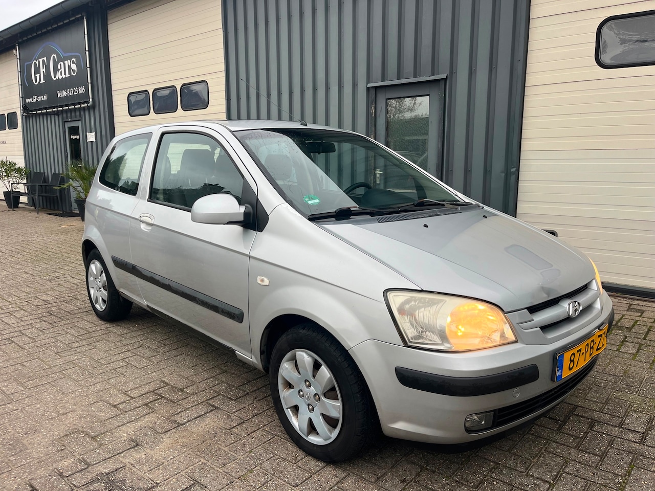Hyundai Getz - 1.3i GLS Sky 2004 APK Nieuw - AutoWereld.nl