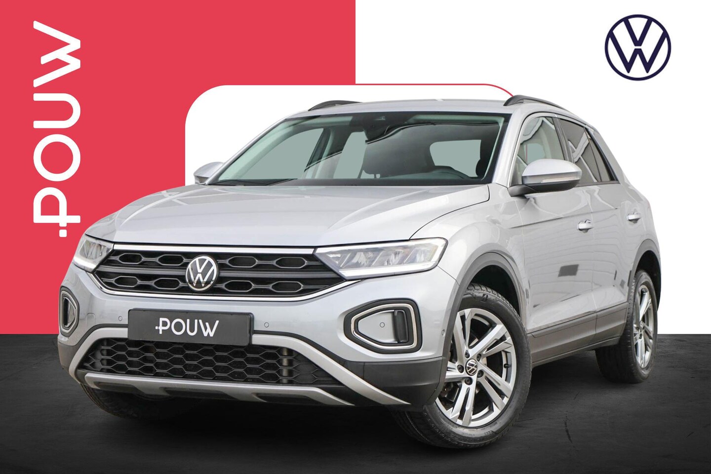 Volkswagen T-Roc - 1.0 110pk TSI Life | Navigatie | Achteruitrijcamera | Airco | 17" Velgen - AutoWereld.nl