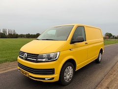 Volkswagen Transporter - 2.0 TDI L1H2 Highline automaat