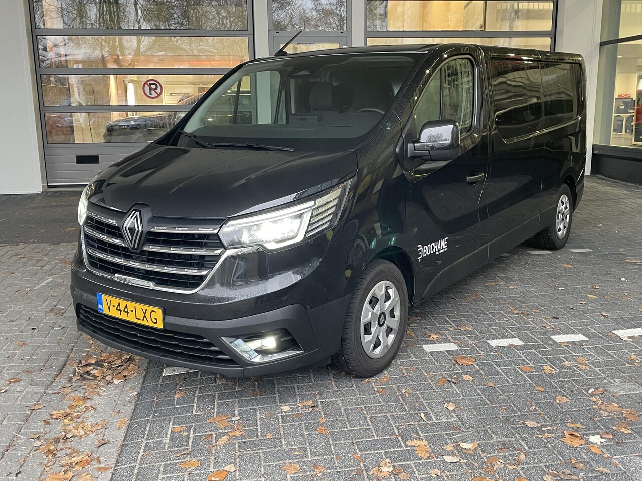 Renault Trafic E-Tech - T29 L2H1 Advance 52 kWh Navigatie | Apple Carplay/Androidauto | Climate controle - AutoWereld.nl