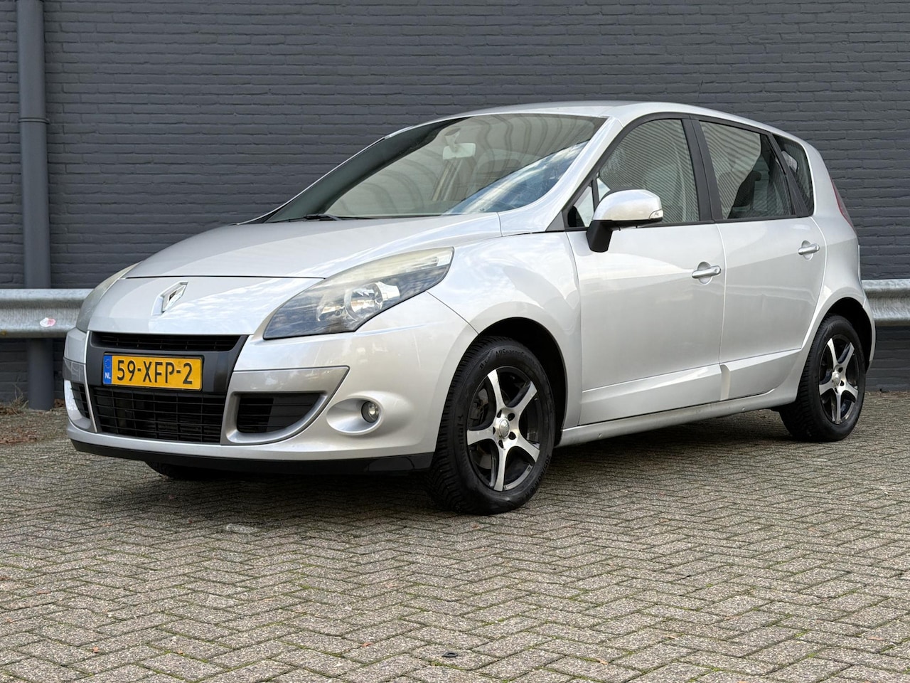 Renault Scénic - 1.5 dCi Expression 1.5 dCi Expression - AutoWereld.nl