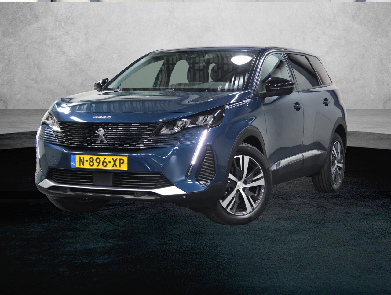 Peugeot 5008 - 130PK Allure | 1ste eigenaar | Dodehoekdetectie | Camera | Navigatie | AUTOMAAT | Cruise C - AutoWereld.nl