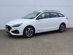 Hyundai i30 Wagon - 1.0 T-GDi MHEV Comfort / Navigatie + Android Auto/Apple Carplay / DAB / Climate Control /