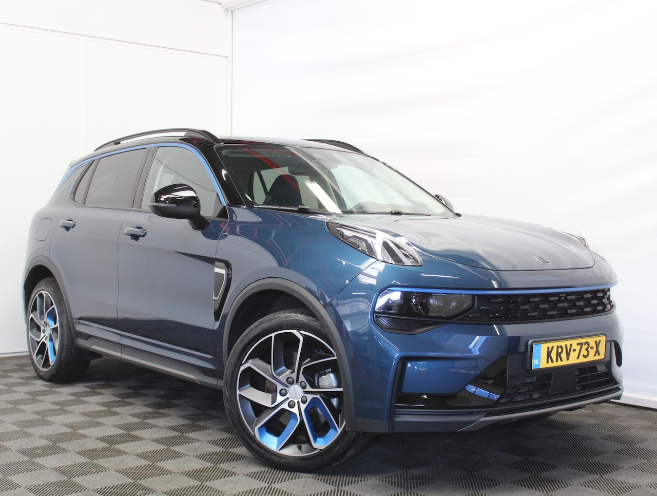 Lynk & Co 01 - 1.5 CARPLAY | CLIMATE | STOELVERW | 360CAMERA | PANODAK | WIFI | LED | DAB | NAVI | ELECST - AutoWereld.nl