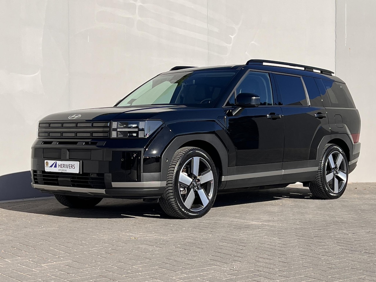 Hyundai Santa Fe - 1.6 T-GDI PHEV Premium 4WD / Fabrieksgarantie tot 12-2029 / Dealer onderhouden / Afneembar - AutoWereld.nl