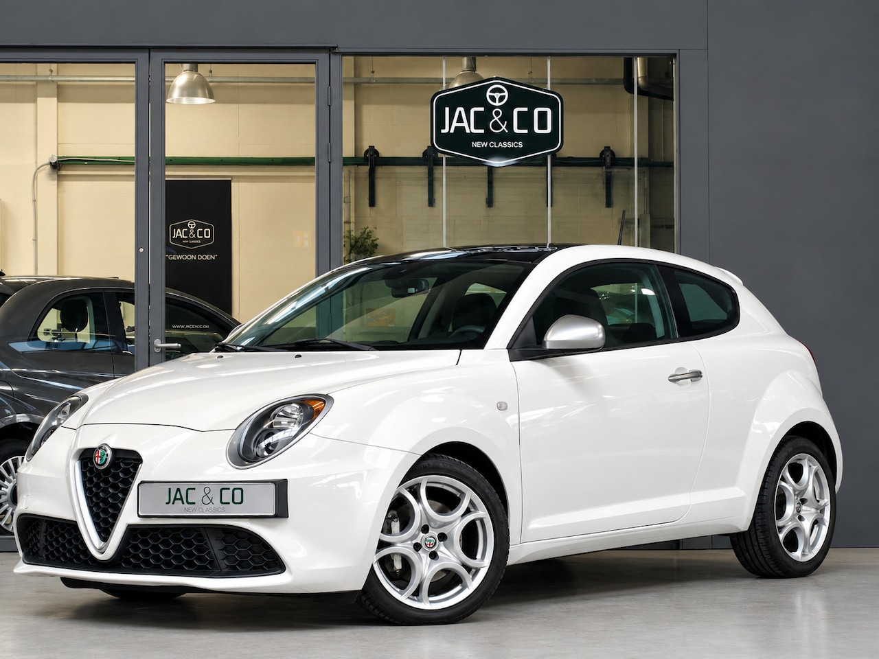 Alfa Romeo MiTo - 1.4 T Distinctive Carplay Automaat! - AutoWereld.nl