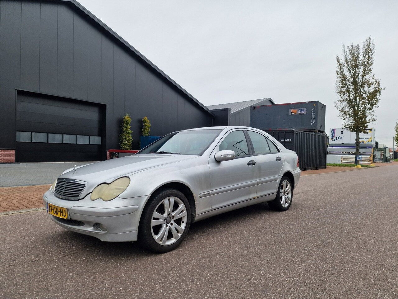 Mercedes-Benz C-klasse - 200 K. Elegance CARPLAY AIRCO 3 X SLEUTELS - AutoWereld.nl