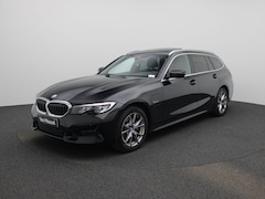 BMW 3-serie Touring - 320e Business Edition Plus | Automaat | LMV | Navigatie | Schuifdak | Stoel verwarming | V
