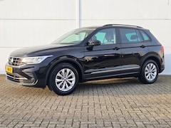 Volkswagen Tiguan - 1.5 TSI Life Business Cruise control adaptief met stop&go / keyless entry/start / hill hol