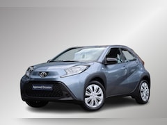 Toyota Aygo X - 1.0 VVT-i S-CVT Play