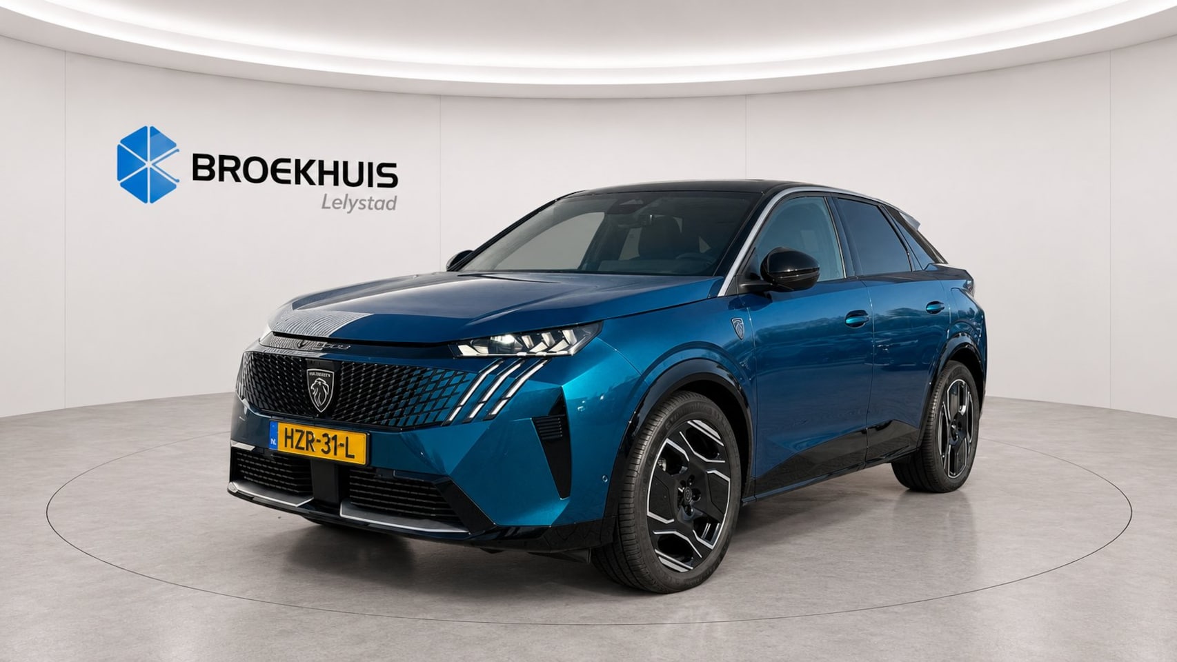 Peugeot e-3008 - 73KWH GT AVANTAGE 214PK / NAVI / LEDER / CLIMA / FULL-LED / 20" LMV / KEYLESS / WARMTEPOMP - AutoWereld.nl
