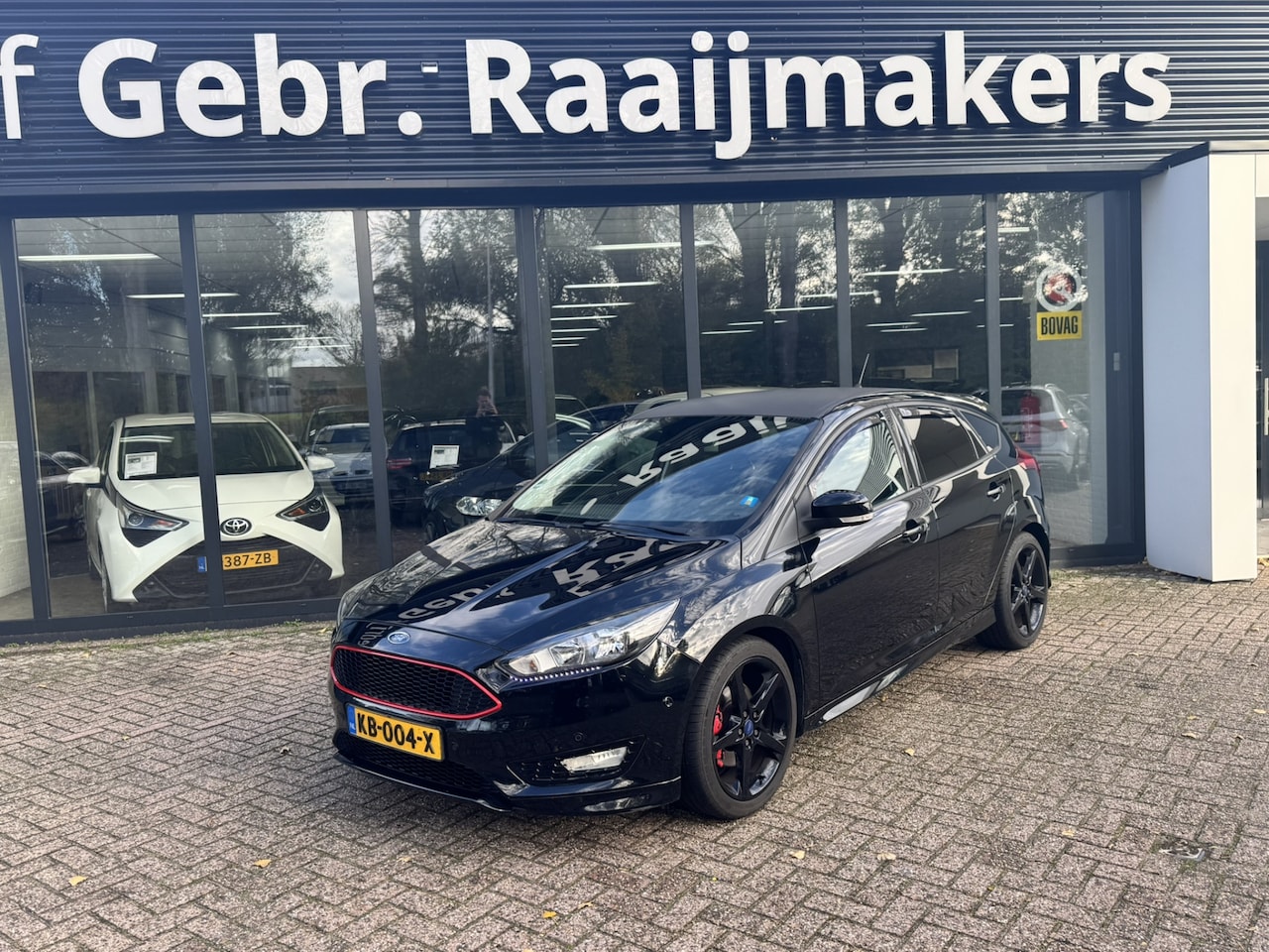 Ford Focus - 1.5 150pk Black Edition*Navi*Airco*EXPORT/EX.BPM* - AutoWereld.nl
