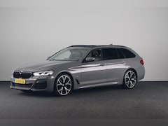 BMW 5-serie Touring - 520i High Executive Edition | M Sportpakket | Panoramadak | Trekhaak | HUD | Memory stoele