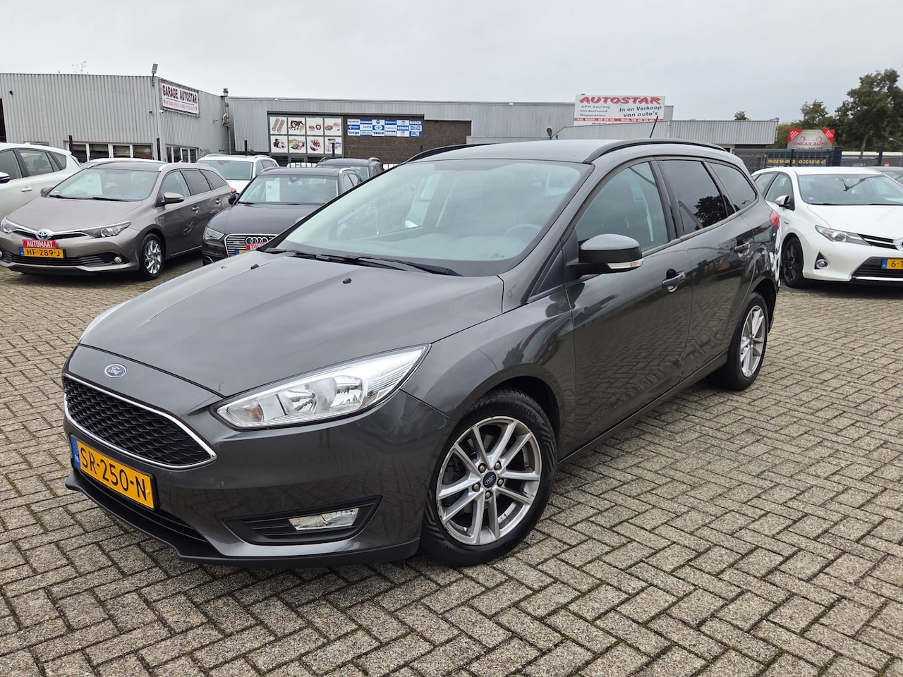 Ford Focus Wagon - 1.0 Lease Edition/NAVI/CRUIS CONTROL - AutoWereld.nl