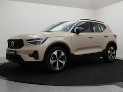 Volvo XC40 - B4 AUT(7) PLUS DARK 19INCH TREKHAAK GOOGLE MAPS ACC BLIS