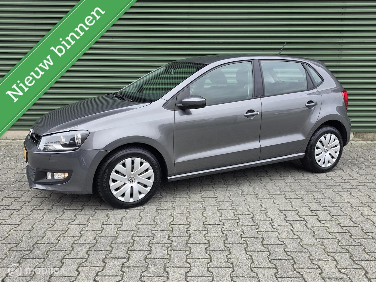 Volkswagen Polo - 1.2 - Cruisecontrole|Stoelverwarming|Clima - AutoWereld.nl