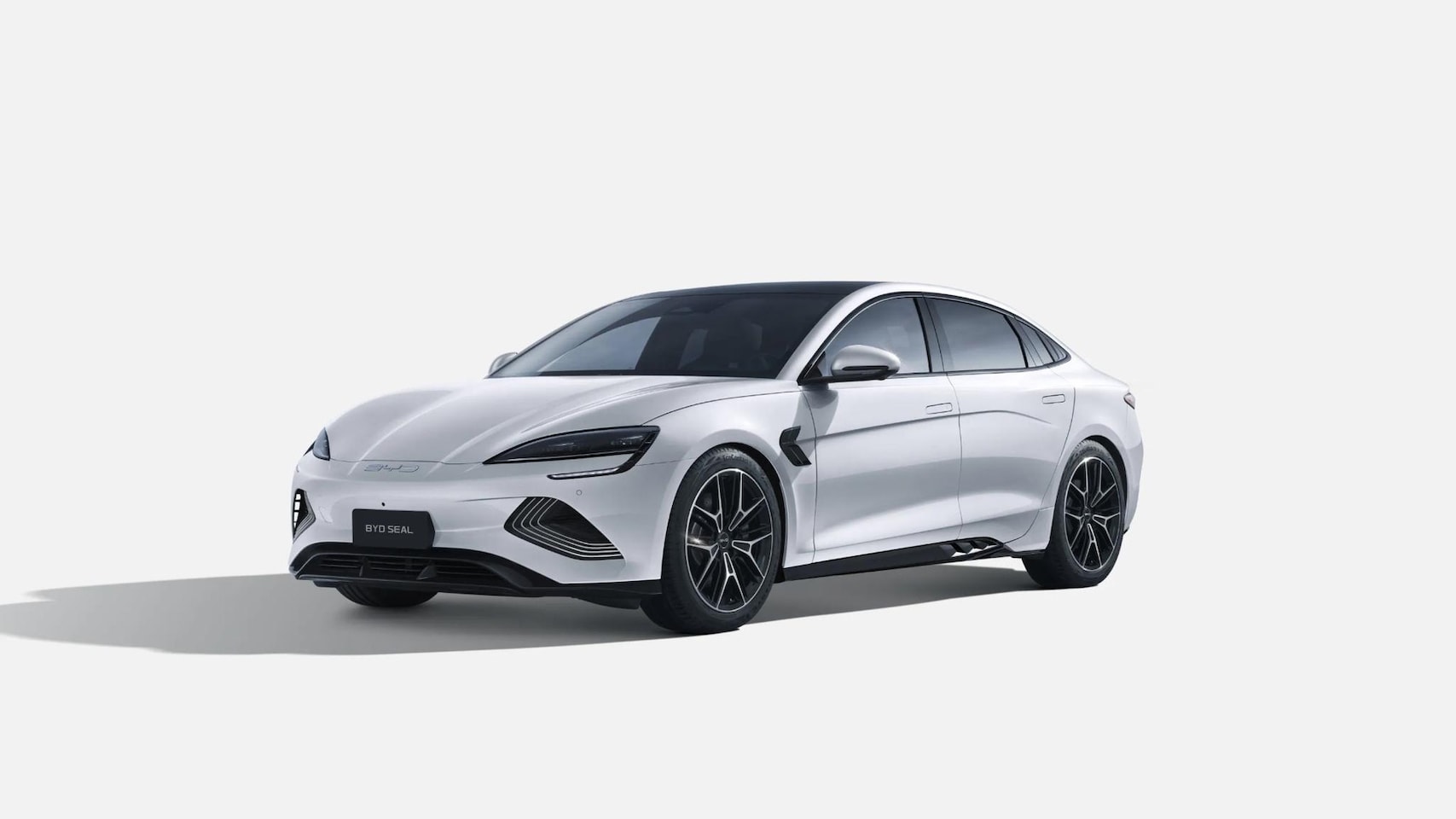 BYD Seal - Design RWD 82.5 kWh Nieuw uiterlijk | 570 km | Stoelverwarming en ventilatie | Apple Carpl - AutoWereld.nl