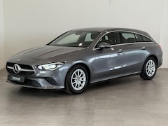 Mercedes-Benz CLA-klasse Shooting Brake - 180 Business Solution | Trekhaak | All season banden | Apple Carplay/Android Auto