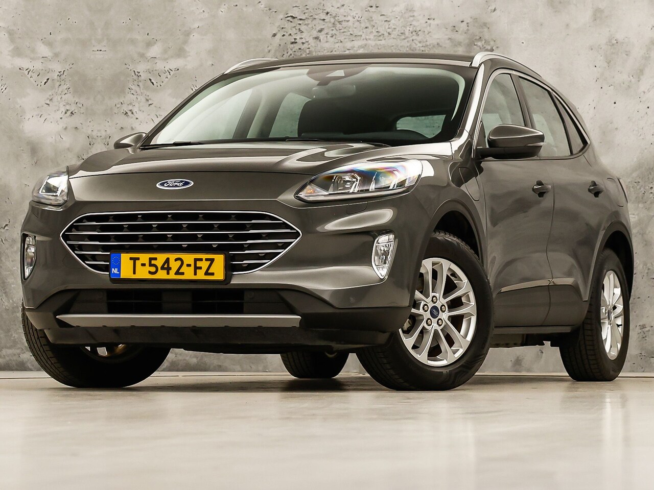 Ford Kuga - 2.5 PHEV Titanium X 225Pk Automaat (VIRTUAL COCKPIT, APPLE CARPLAY, STUUR/STOELVERWARMING, - AutoWereld.nl
